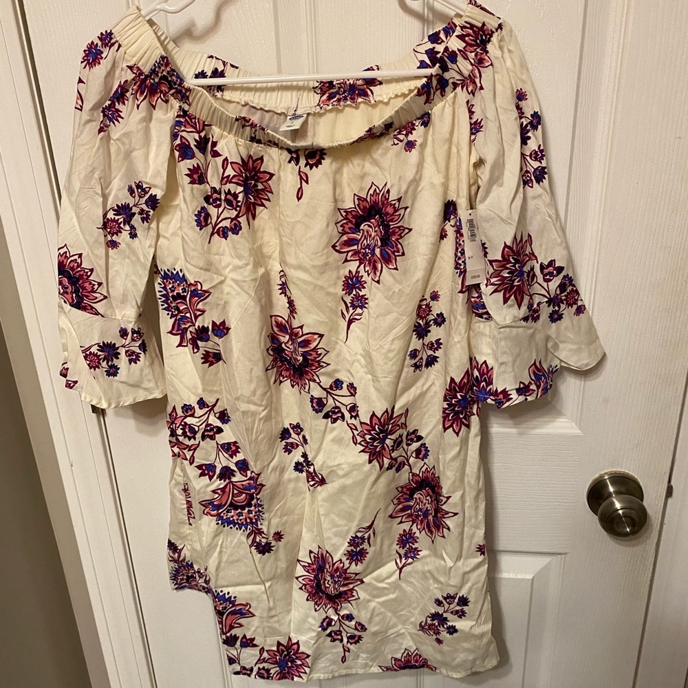 NWT❗️ Off the shoulder dress